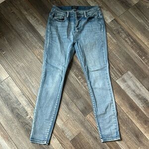 Judy Blue High Rise Sanded Skinny Jeans-size 11/30
